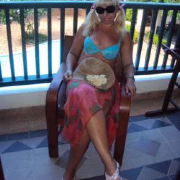 femme forte cherche homme Finhan